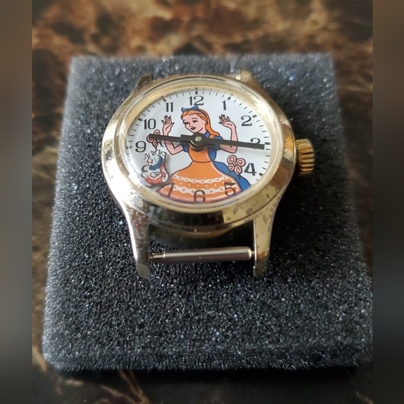 Vintage Alice In Wonderland Watch 1960s Rare Wind Up Working - Picture 3 of 7